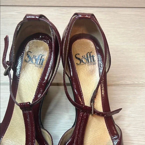 Sofft Red T-Strap Patent Leather Heels - Picture 4 of 10